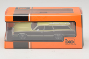 Ford LTD Country Squire Green Bronze IXO 1:43 CLC608N Druckguss — Bild 5 von 5
