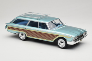 Ford Country Squire Blau MCG 1:18 MCG18049 Druckguss — Bild 4 von 6