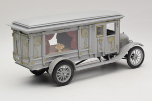 Ford Model T Ornate Carved Hearse Precision Miniatures 1:18 PMSC-07G Druckguss — Bild 3 von 8