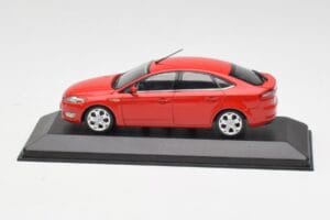 Ford Mondeo Mk4 Colorado Rot Minichamps 1:43 MONDEO001 Druckguss
