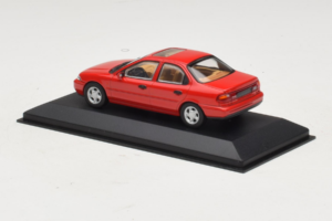 Ford Mondeo Mk1 Sedan Rot Minichamps 1:43 082000 Druckguss — Bild 3 von 4