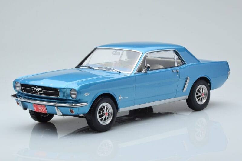 Ford Mustang Coupe Türkis Norev 1:18 182800 Druckguss