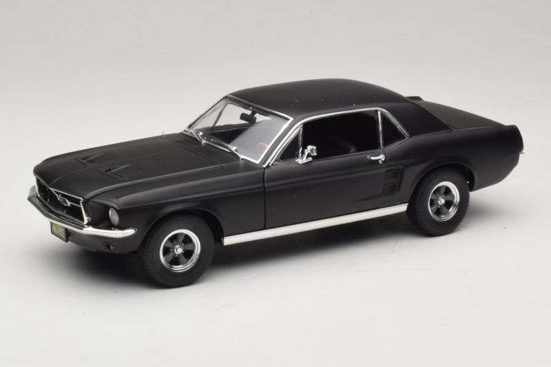 Ford Mustang Creed Movie GreenLight 1:18 13611 Druckguss
