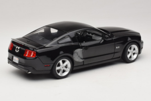 Ford Mustang GT Schwarz Drive Movie GreenLight 1:18 13609 Druckguss — Bild 3 von 8