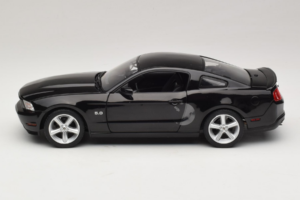 Ford Mustang GT Schwarz Drive Movie GreenLight 1:18 13609 Druckguss — Bild 4 von 8