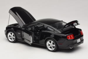 Ford Mustang GT Schwarz Drive Movie GreenLight 1:18 13609 Druckguss — Bild 5 von 8