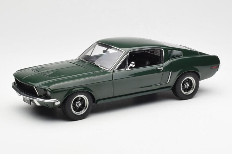 Ford Mustang GT Bullitt Grün AUTOart 1:18 72812 Druckguss