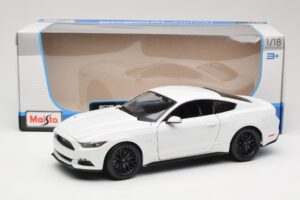 Ford Mustang GT S550 Weiß Maisto 1:18 31197 Druckguss — Bild 8 von 8