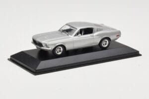 Ford Mustang GT Silber Minichamps 1:43 FORD001 Druckguss — Bild 2 von 4
