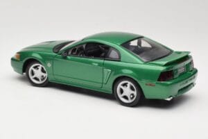 Ford Mustang GT SN95 Grün Maisto 1:18 50326 Druckguss — Bild 7 von 8