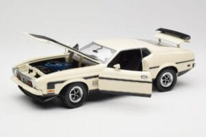 Ford Mustang Mach 1 Weiß Sun Star 1:18 3602 Druckguss — Bild 2 von 8