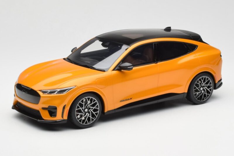 Ford Mustang Mach-E GT Performance Cyber Orange Otto 1:18 OT983 Resin