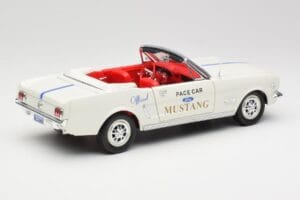 Ford Mustang Pace Car Wimbledon White Solido 1:18 81578 Druckguss — Bild 3 von 8