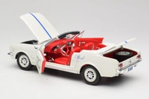 Ford Mustang Pace Car Wimbledon White Solido 1:18 81578 Druckguss — Bild 5 von 8