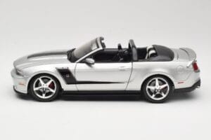Ford Mustang S197 Roush 427R Cabriolet Silber Maisto 1:18 31669 Druckguss — Bild 4 von 8