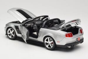 Ford Mustang S197 Roush 427R Cabriolet Silber Maisto 1:18 31669 Druckguss — Bild 5 von 8
