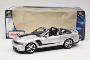 Ford Mustang S197 Roush 427R Cabriolet Silber Maisto 1:18 31669 Druckguss — Bild 8 von 8