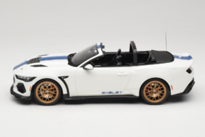 Ford Mustang S650 Shelby Super Snake Oxford White GT Spirit 1:18 GT572 Resin — Bild 3 von 6