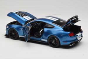 Ford Mustang Shelby GT500 S550 Atlas Blue Metallic IXO 1:18 18RDC244-FO Druckguss — Bild 5 von 8