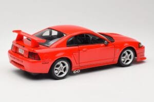 Ford Mustang SVT Cobra R SN95 Rot Maisto 1:18 531872 Druckguss — Bild 3 von 8