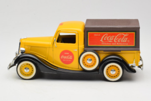 Ford Pick Up Michelin Solido 1:18 8024 Druckguss — Bild 4 von 8