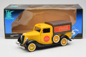 Ford Pick Up Michelin Solido 1:18 8024 Druckguss — Bild 8 von 8