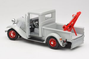 Ford Pick-Up Wrecker Grau Road Signature 1:18 92257 Druckguss — Bild 5 von 8