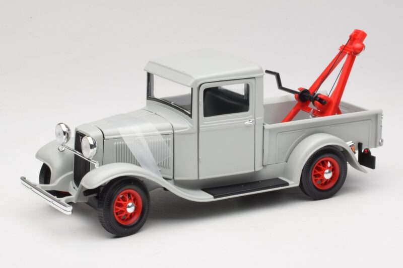 Ford Pick-Up Wrecker Grau Road Signature 1:18 92257 Druckguss