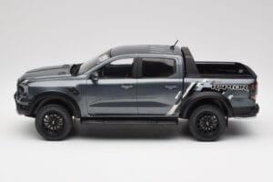 Ford Ranger Raptor Grau Metallic MCG 1:18 MCG18457 Druckguss — Bild 5 von 6