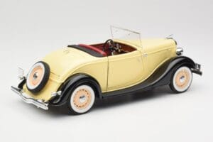 Ford Roadster Dearborn Yellow Solido 1:18 8008 Druckguss — Bild 3 von 8