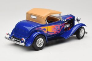 Ford Roadster Street Rod Blau with Fire Road Signature 1:18 92249 Druckguss — Bild 3 von 8