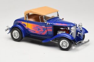 Ford Roadster Street Rod Blau with Fire Road Signature 1:18 92249 Druckguss — Bild 6 von 8