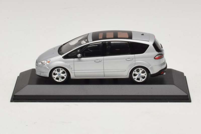 Ford S-Max Silber Minichamps 1:43 SMAX001 Druckguss