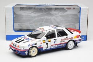 Ford Sierra RS Cosworth 4x4 #3 M. Biasion / T. Siviero Rally Monte Carlo 1992 MCG 1:18 MCG18355R Druckguss — Bild 6 von 6