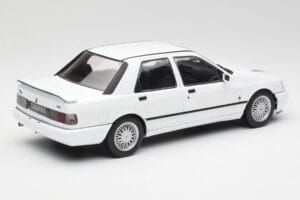 Ford Sierra RS Cosworth 4x4 Weiß MCG 1:18 MCG18353 Druckguss — Bild 2 von 6