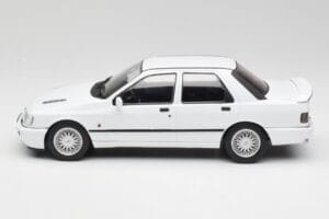 Ford Sierra RS Cosworth 4x4 Weiß MCG 1:18 MCG18353 Druckguss — Bild 3 von 6