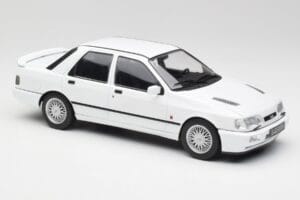 Ford Sierra RS Cosworth 4x4 Weiß MCG 1:18 MCG18353 Druckguss — Bild 4 von 6