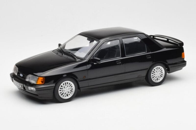 Ford Sierra RS Cosworth Schwarz MCG 1:18 MCG18173 Druckguss