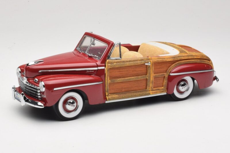 Ford Sportsman Rot Road Signature 1:18 20048 Druckguss