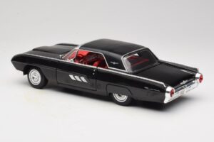 Ford Thunderbird Schwarz Anson 1:18 30344 Druckguss — Bild 7 von 8