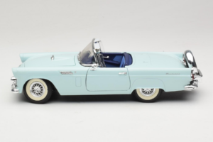 Ford Thunderbird Grün Revell 1:18 8804-G1 Druckguss — Bild 4 von 8