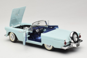 Ford Thunderbird Grün Revell 1:18 8804-G1 Druckguss — Bild 5 von 8
