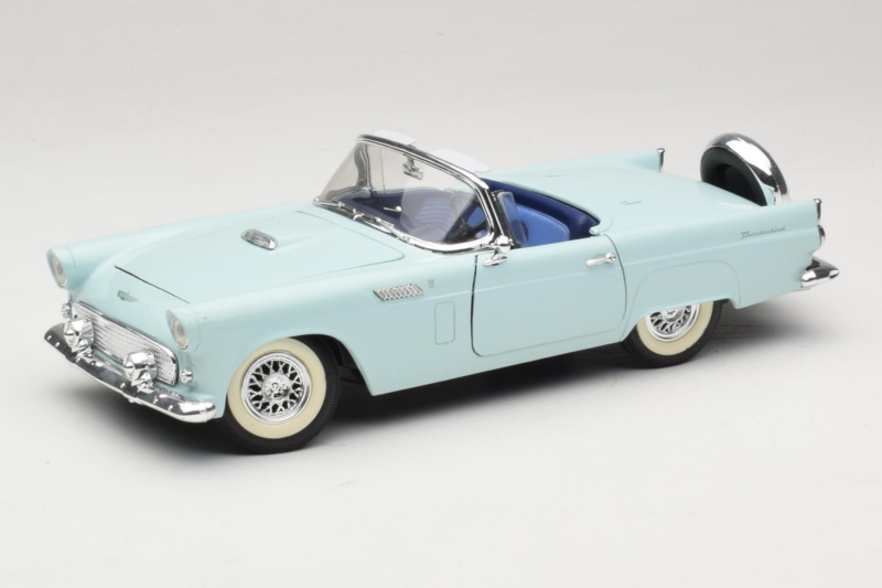 Ford Thunderbird Grün Revell 1:18 8804-G1 Druckguss