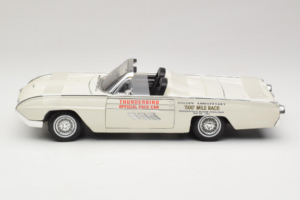 Ford Thunderbird Cabriolet Indy Pace Car Anson 1:18 30368 Druckguss — Bild 3 von 6
