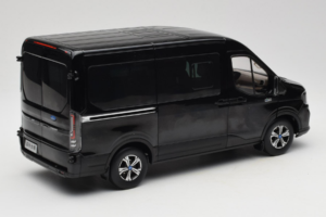 Ford Transit Schwarz JMC 1:18 SHRV363CM02JP Druckguss — Bild 3 von 8