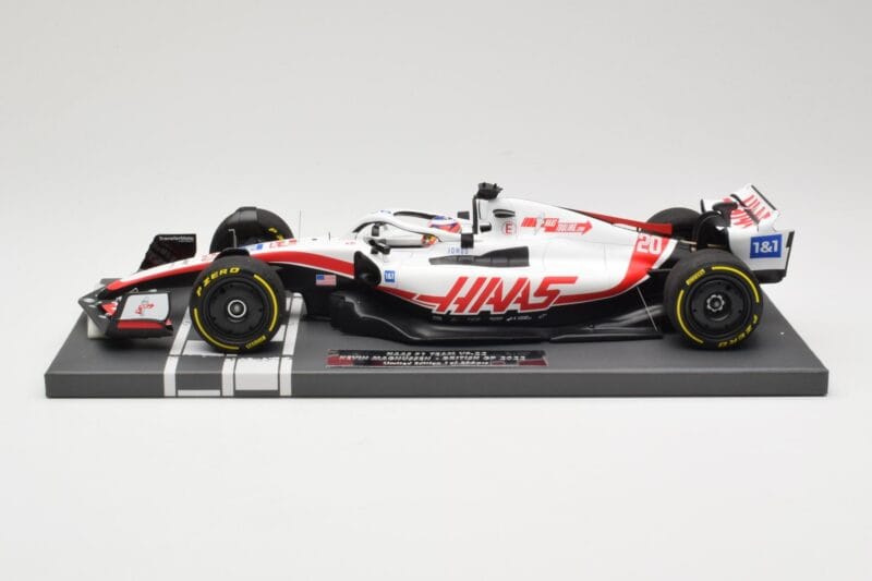 Haas VF-22 #20 K. Magnussen British GP 2022 Minichamps 1:18 117221020 Druckguss