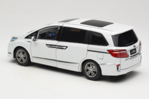 Honda Elysion Weiß OEM 1:18 430056 Druckguss — Bild 7 von 8