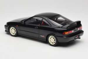 Honda Integra Type R DC2 Pre-Facelift Flamenco Black Pearl MotorHelix 1:18 M85203 Druckguss — Bild 7 von 8