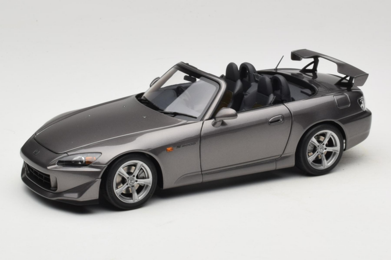 Honda S2000 AP2 Type S Moon Rock Metallic MotorHelix 1:18 M85111 Druckguss