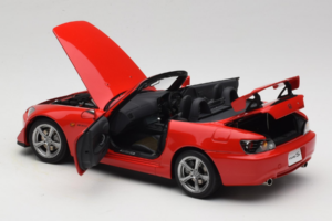 Honda S2000 AP2 Type S New Formula Red MotorHelix 1:18 M85112 Druckguss — Bild 6 von 9